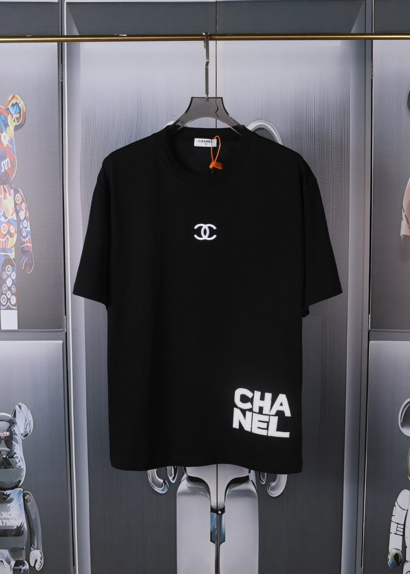 Réplique de vêtements Chanel 01RA703