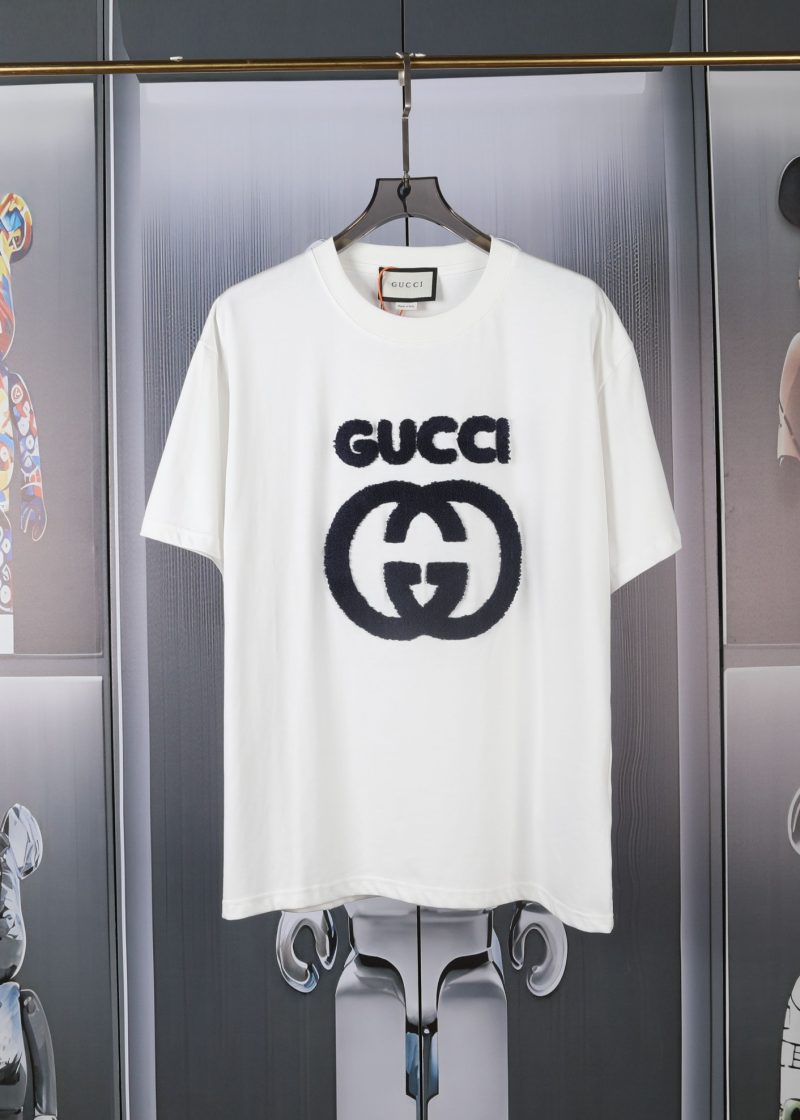 Replik Gucci Kleidung 01RA403