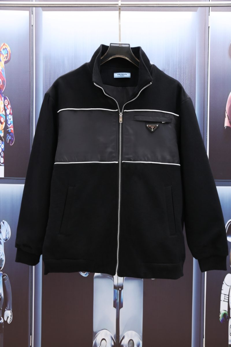 Réplique de vêtements Prada 01RA17