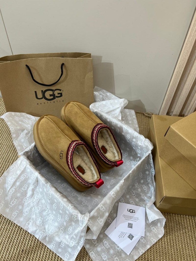 Répliques de chaussures UGG 06OR280