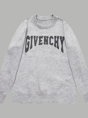 Réplique de vêtements Givenchy 01RA479