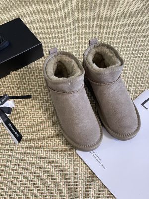 Réplique de chaussures UGG 06OR289