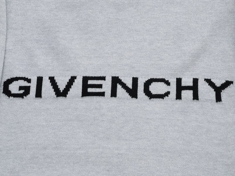 Réplique de vêtements Givenchy 01RA495