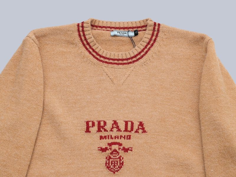 Réplique de vêtements Prada 01RA28