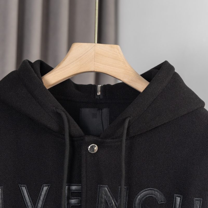 Réplique de vêtements Givenchy 01RA468