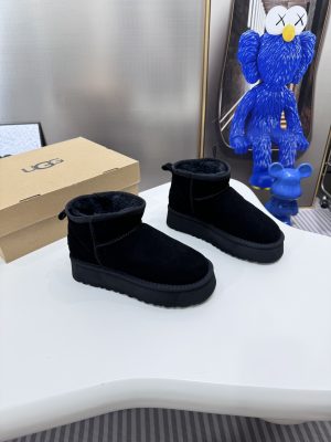 Répliques de chaussures UGG 06OR278