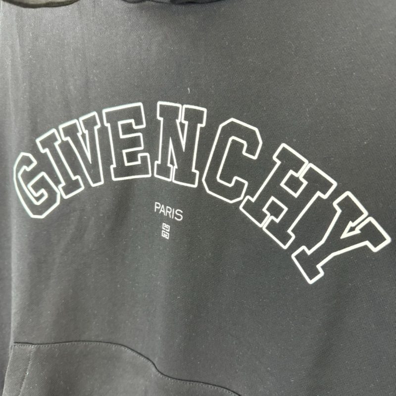 Réplica de ropa Givenchy 01RA475