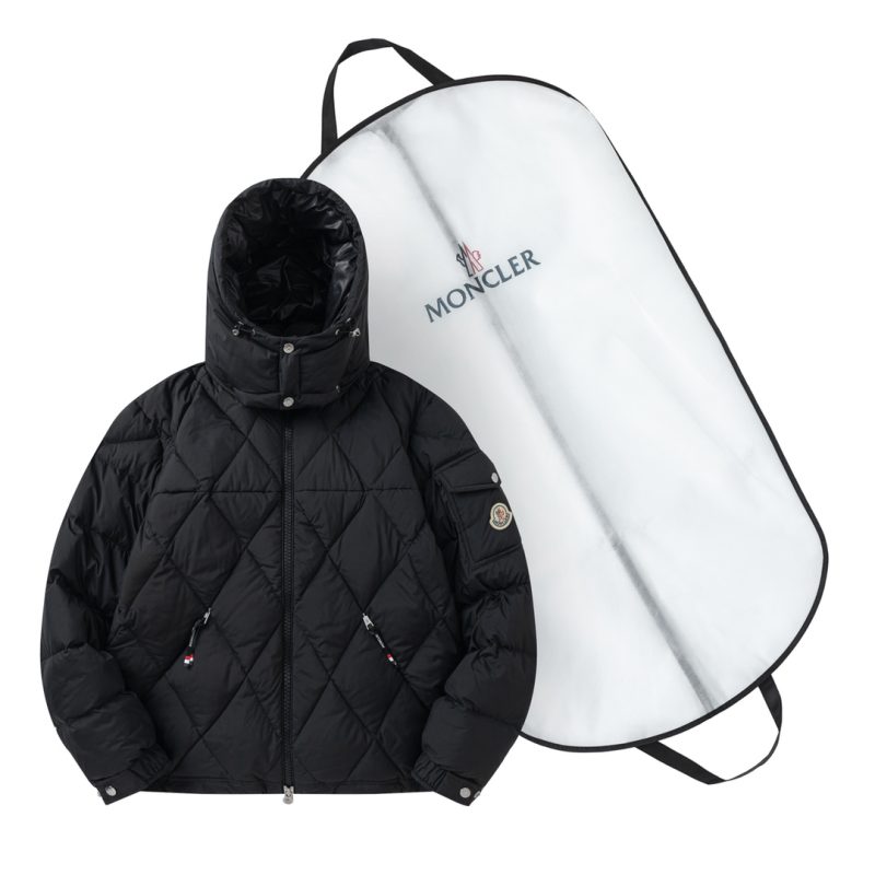 Réplique de vêtements Moncler 01RA46