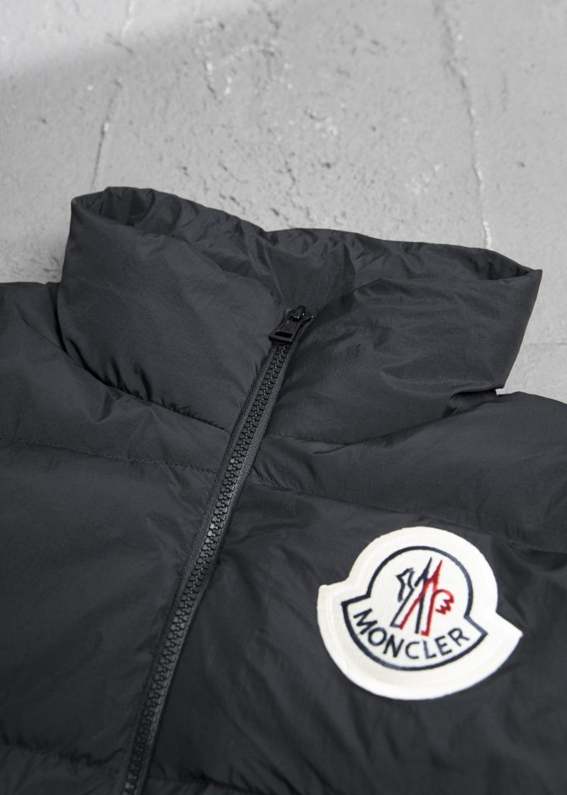 Réplique de vêtements Moncler 01RA54