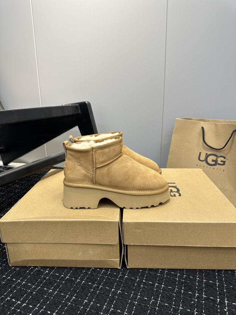 Replica UGG Shoes 06OR276