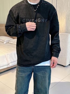 Réplique de vêtements Givenchy 01RA493