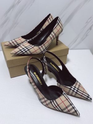 Réplique de chaussures Burberry 06OR244