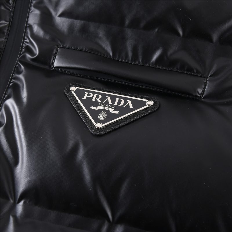 Replica Prada Clothes 01RA07