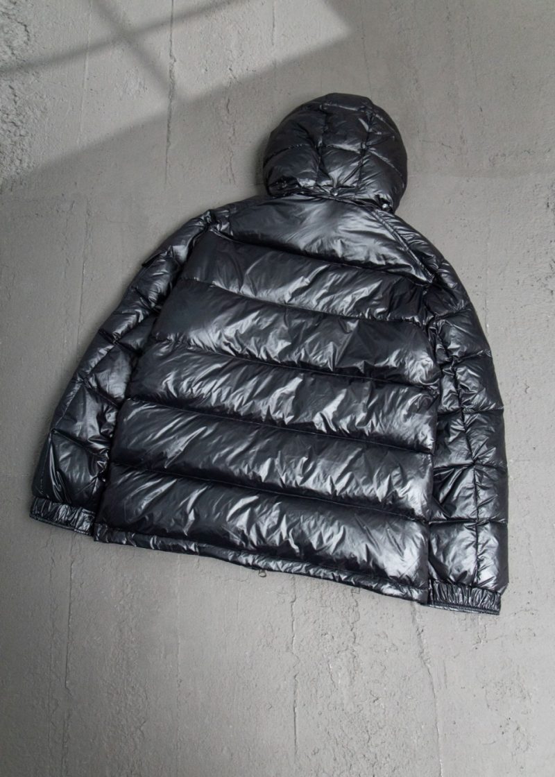 Réplique de vêtements Moncler 01RA58